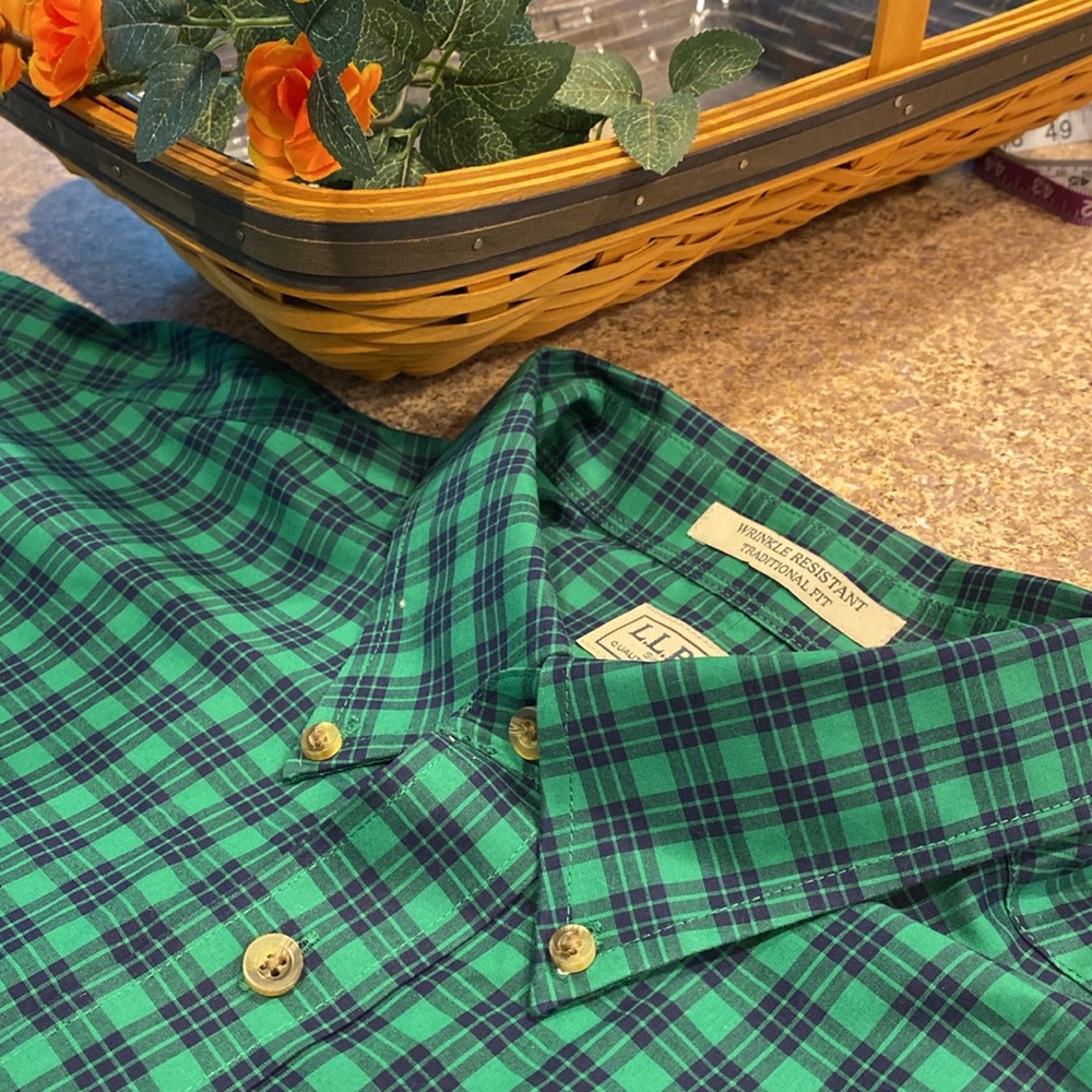 L.L. Bean XL Tall Long Sleeve Button Down Shirt Wrinkle Resistant